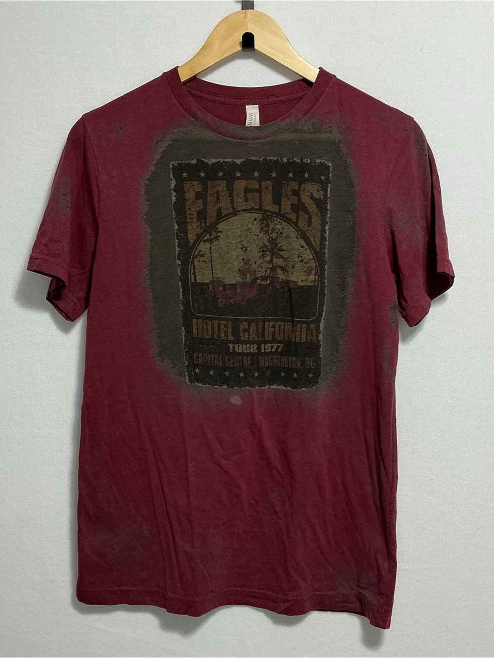 Bella + Canvas Eagles Hotel California Tour 1977 Distressed Graphic Tee M